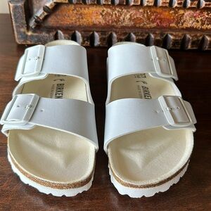 Birkenstock Sandals 🤍